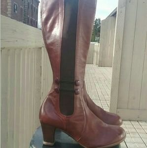 Fluevog Operetta Rubini boots